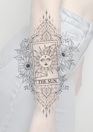 Image of Ornamental sun tarot with florals