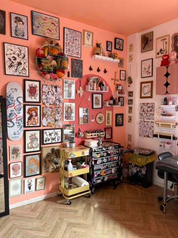 Gallery photo