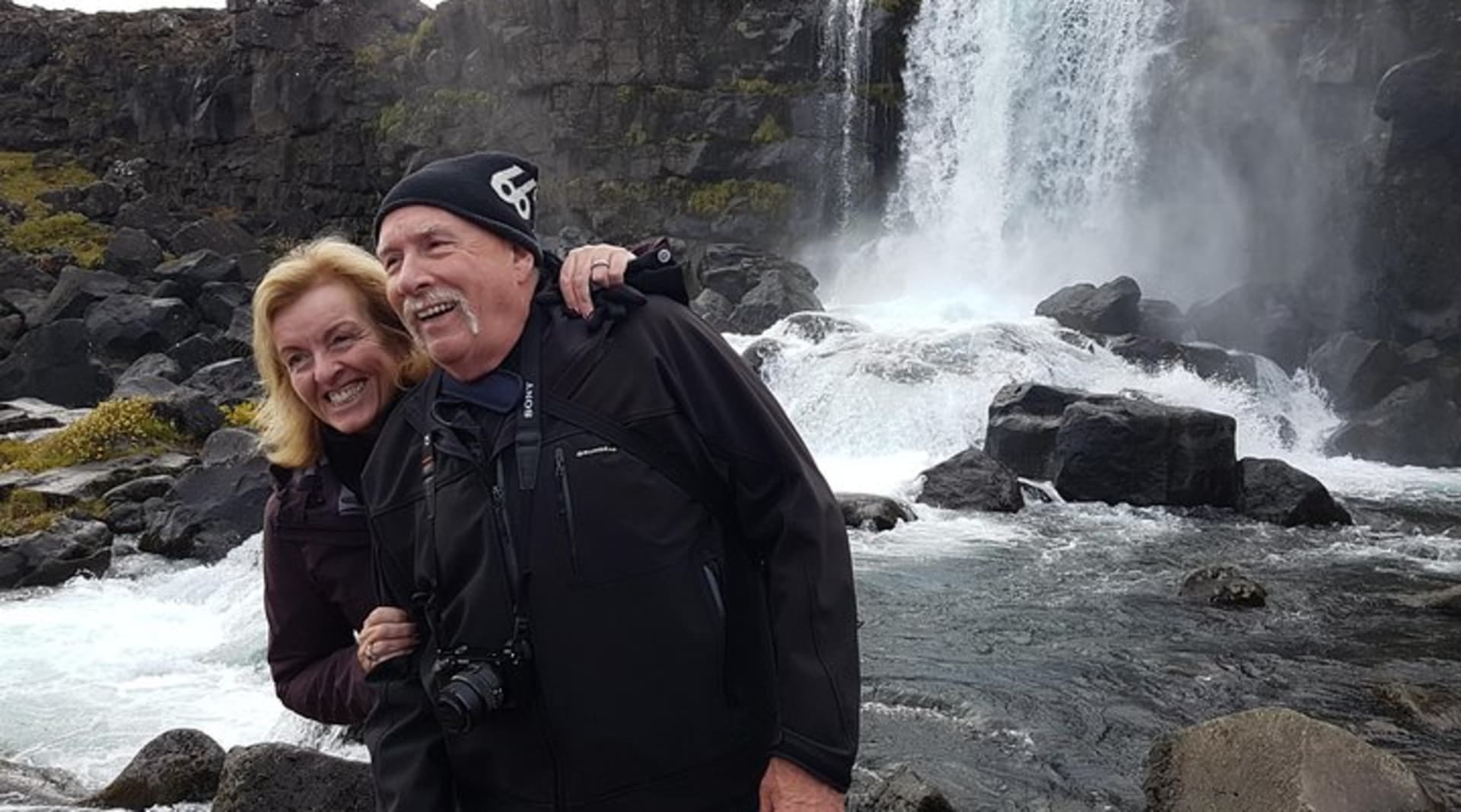 Posing at the waterfall &Ouml;xar&aacute;rfoss at the National Park