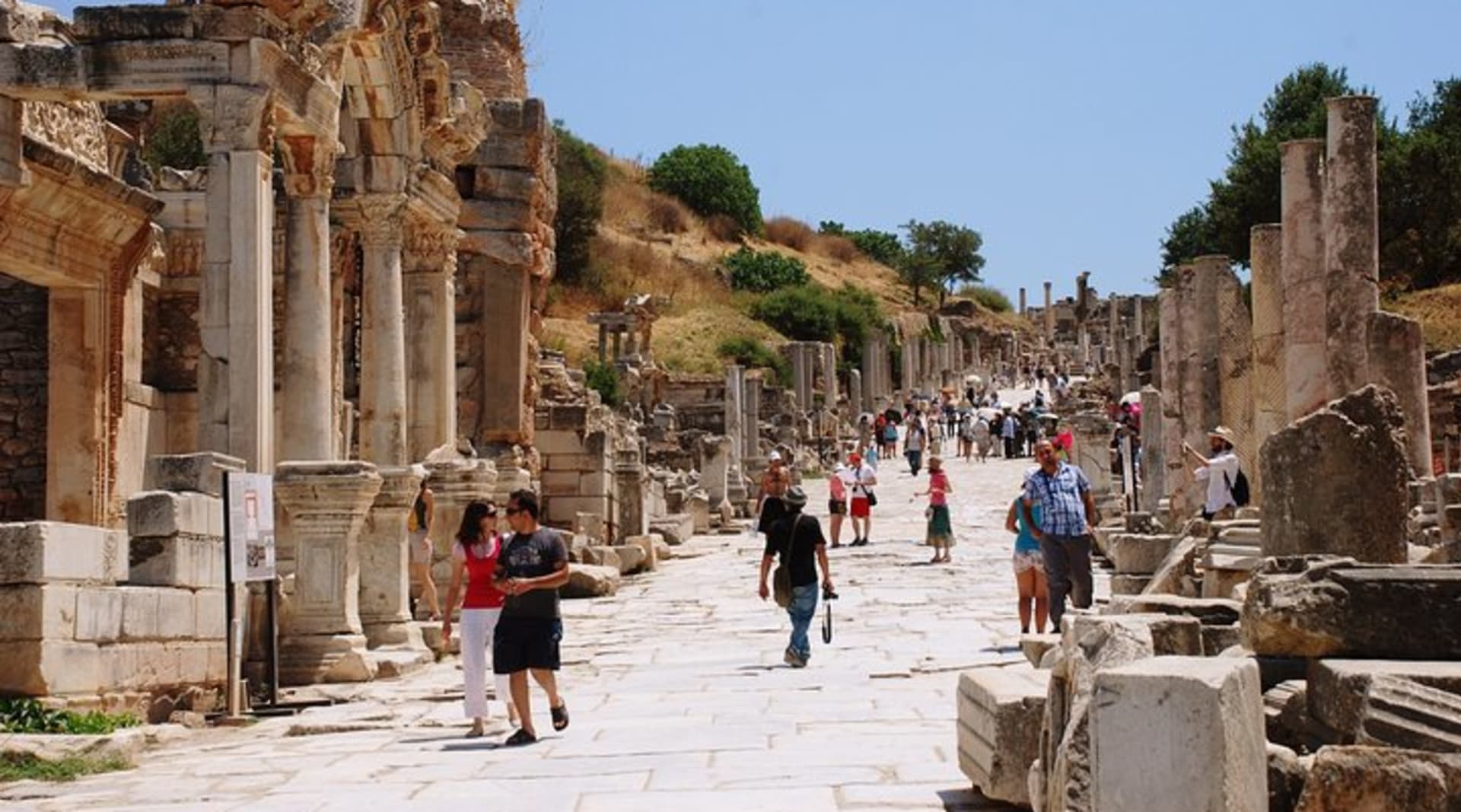 Ephesus and Pamukkale 2-Day tour