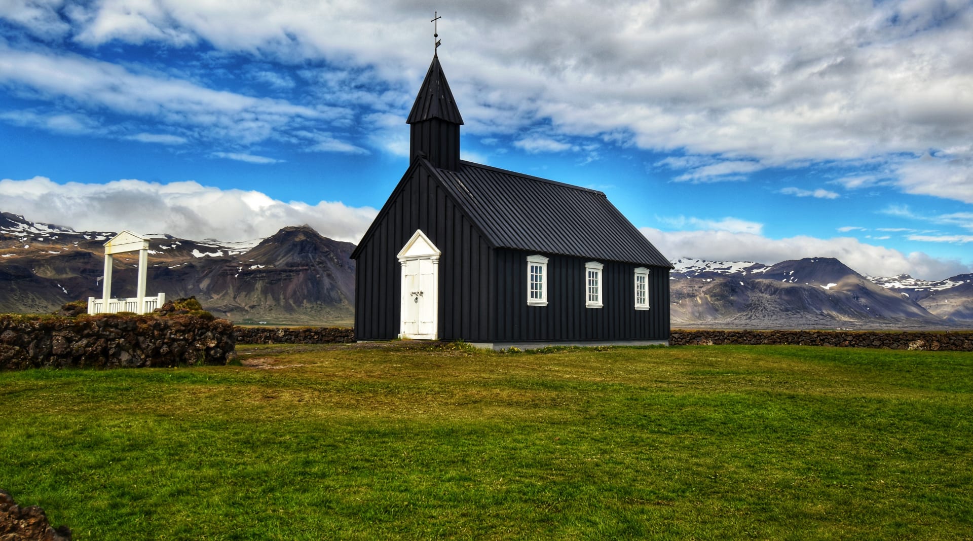 Budir black church is one of the tour´s highlights