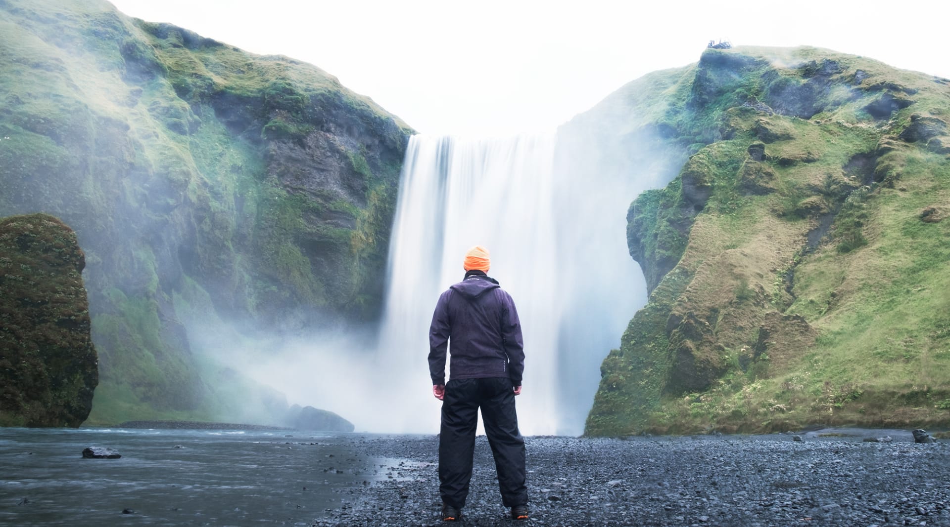 Starstruck at the 60 meter drop of Skógarfoss waterfall