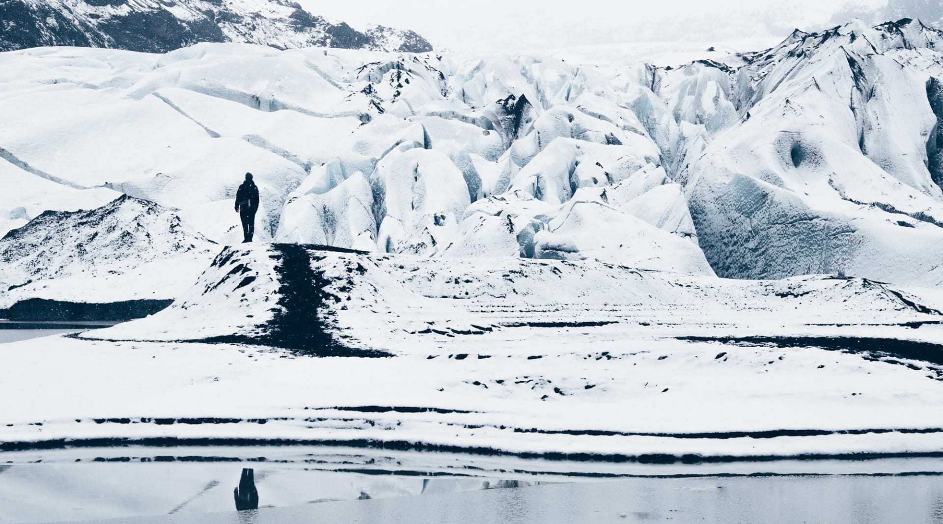 Walking towards Sólheimajökull glacier in new fallen snow