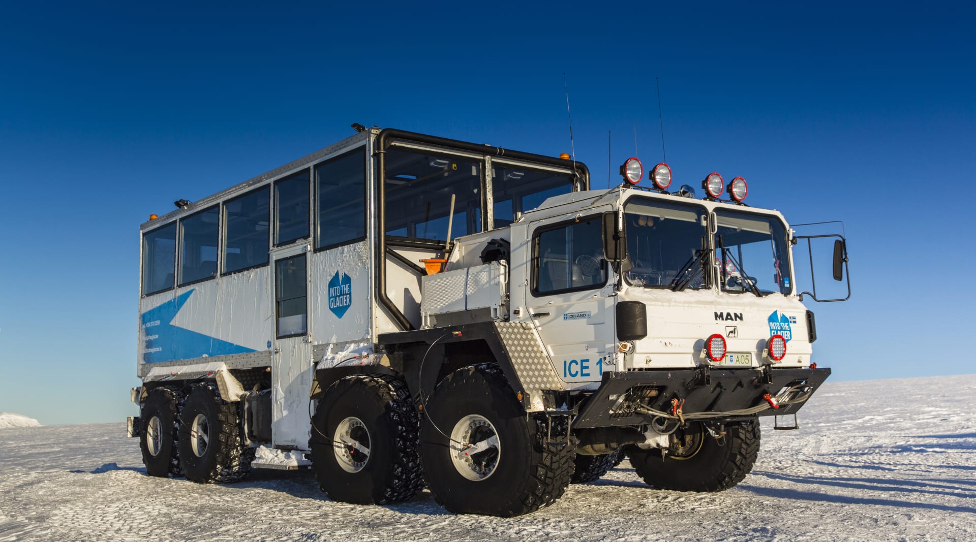 Transport for Langjokull glacier tour from reykjavik