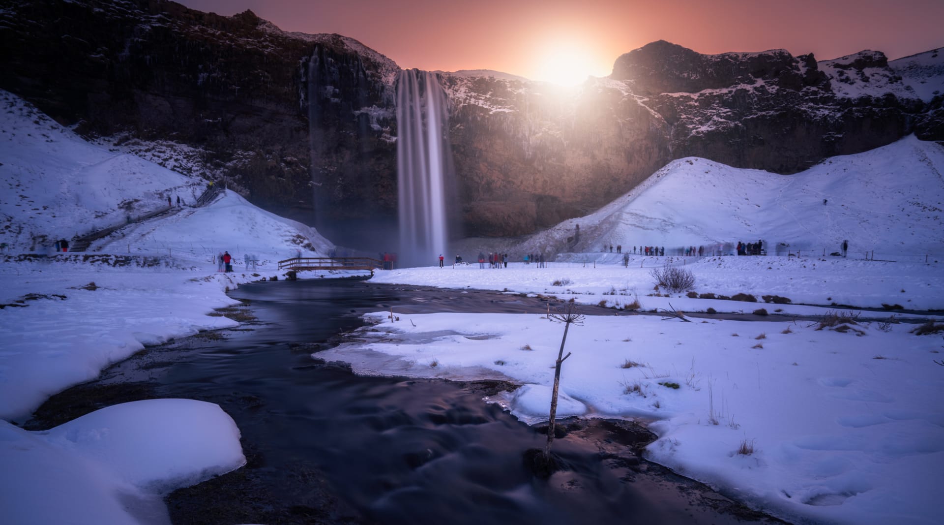 Seljalandsfoss Winter