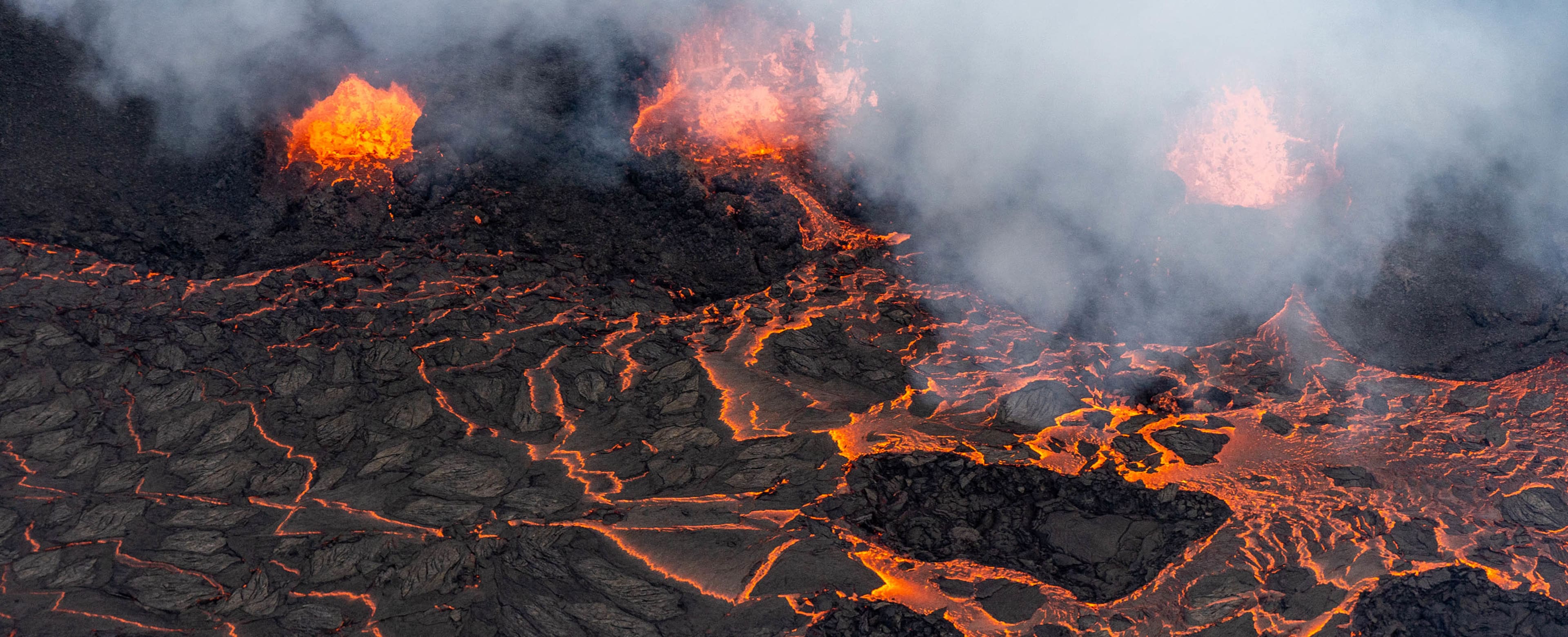 Volcano Helicopter Tour