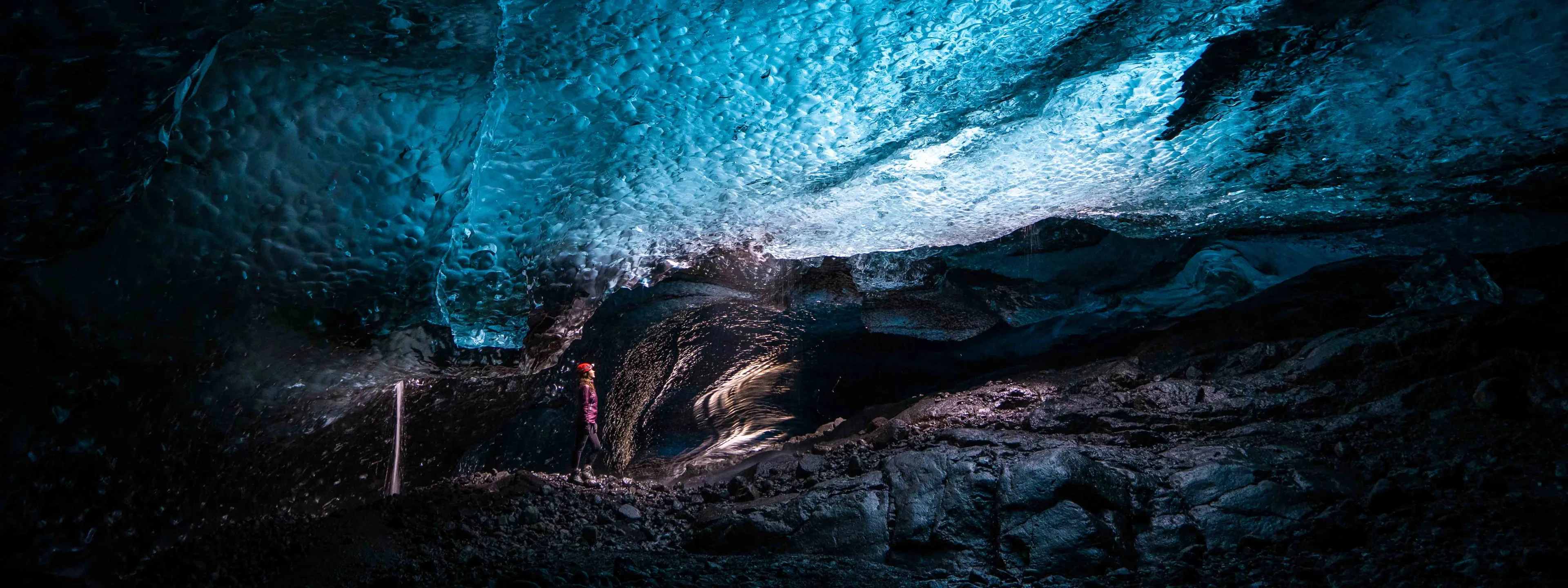 Helicopter Ice Cave Tour picture