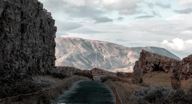 Thumbnail about Almannagjá rift in Thingvellir National Park