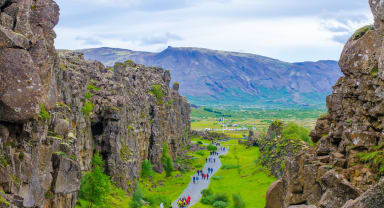 Thumbnail about Almannagjá in Þingvellir Iceland where Game of Thrones was Shot