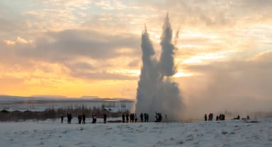Thumbnail about Geyser in the winter