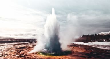 Thumbnail about Geysir geyser