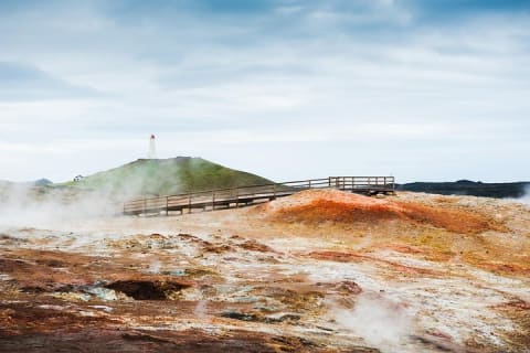 Cover image for the Reykjanes Peninsula, The Blue Lagoon & The Lava Tunnel experience