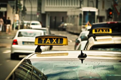 Cover image for the Airport (CMB) to Colombo Private Taxi 24/7 Car, Van. experience
