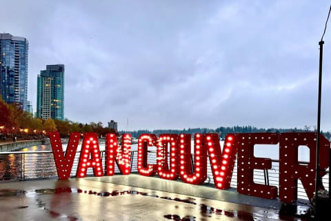 Cover image for the Vancouver Top Attraction Highlights Tour Private With Capilano experience