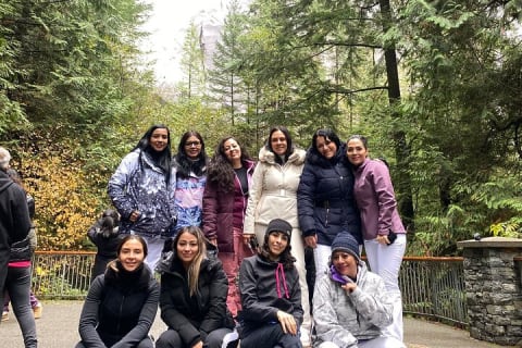 Cover image for the Vancouver 3 Days Budget Tour With Victoria & Whistler experience
