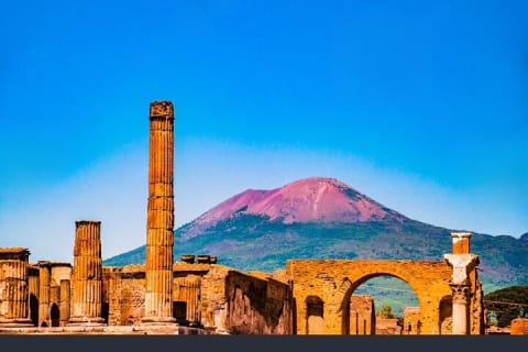 Cover image for the Pompeii private tour experience