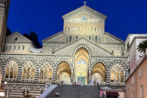 Cover image for the Private Tour into the Amalfi Coast from Sorrento for cruise experience