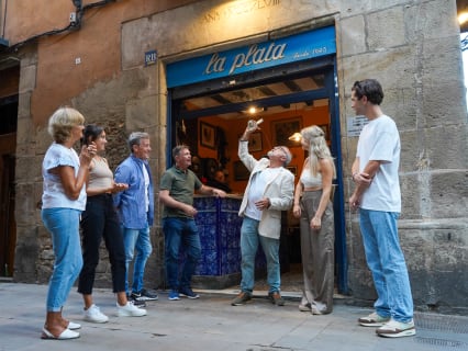 Cover image for the Evening Tapas & Wine Tour experience