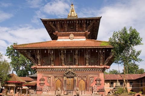 Cover image for the Golden triangle (Kathmandu, Bhaktapur and Patan) Cities Tour experience