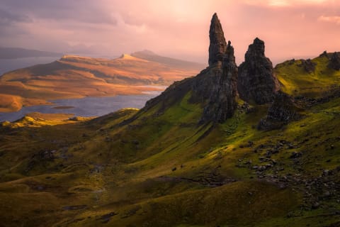 Cover image for the 3 Day: Isle of Skye and The Highlands Tour with the Jacobite Steam Train (B&B Room with double bed, room for 2 people only) experience