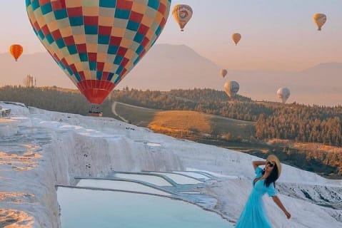 Cover image for the Pamukkale Hierapolis And Hot Air Balloon Tour From Antalya experience