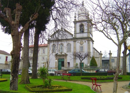 Cover image for the Private car transfer from Porto to Penafiel experience