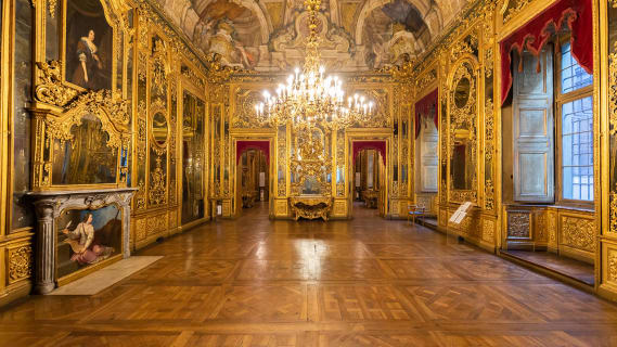 Cover image for the Palazzo Carignano, one of the most original constructions of the Baroque, distinguished by the curvilinear course of the facade experience