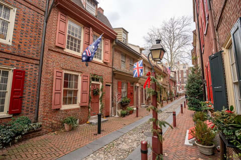 Cover image for the Washington D.C. and Philadelphia Tour from New York experience