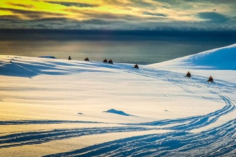 Cover image for the Snowmobiling on Eyjafjallajökull experience