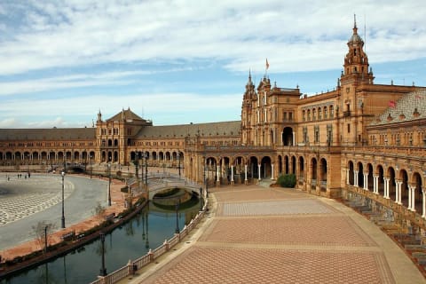 Cover image for the 8-day guided tour Andalusia and Madrid from Lisbon (C-4802) experience