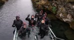Thumbnail about snorkelers entering Silfra