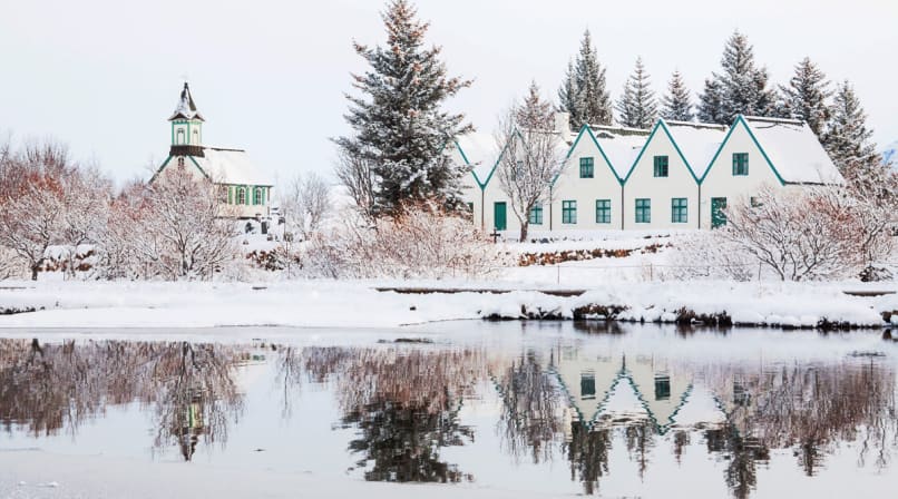 Thingvellir summerhouses of prime minister