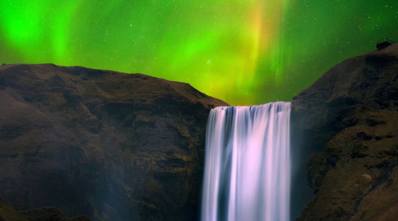 Northern Lights over Skógafoss 