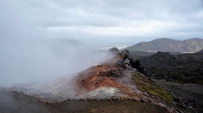 At the roots of Brennisteinsalda