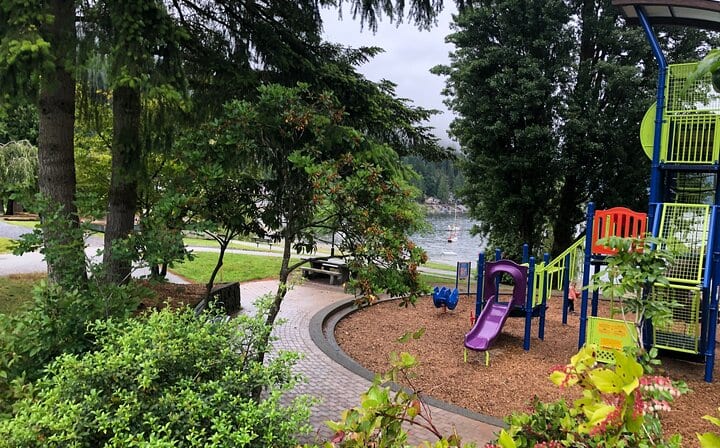 Deep cove children water park