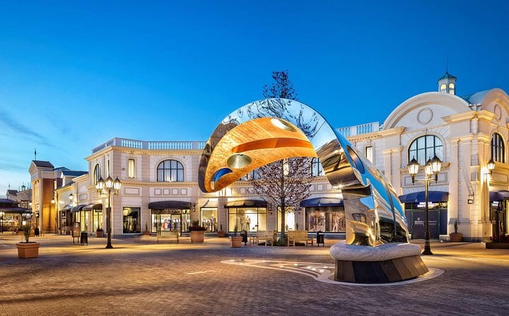 Mc Arthur Glen Designer outlet mall