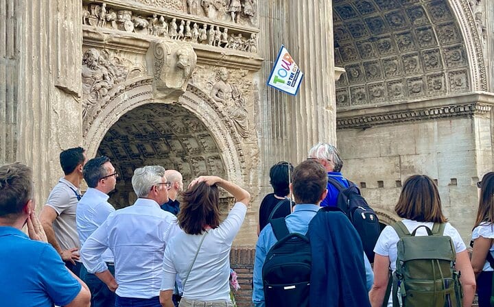Colosseum Gladiator's Arena & Ancient Rome Group Tour