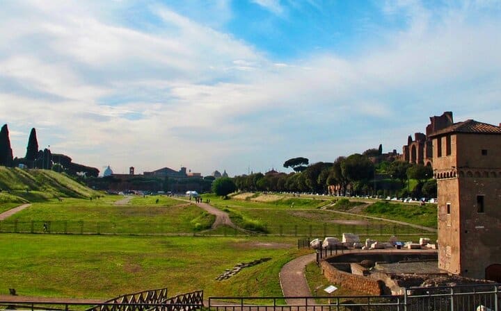 Rome Private Tour Colosseum, Baths of Caracalla and Circus Maximus VIP Entrance
