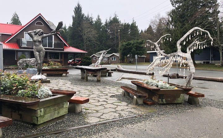 Ucluelet Statue