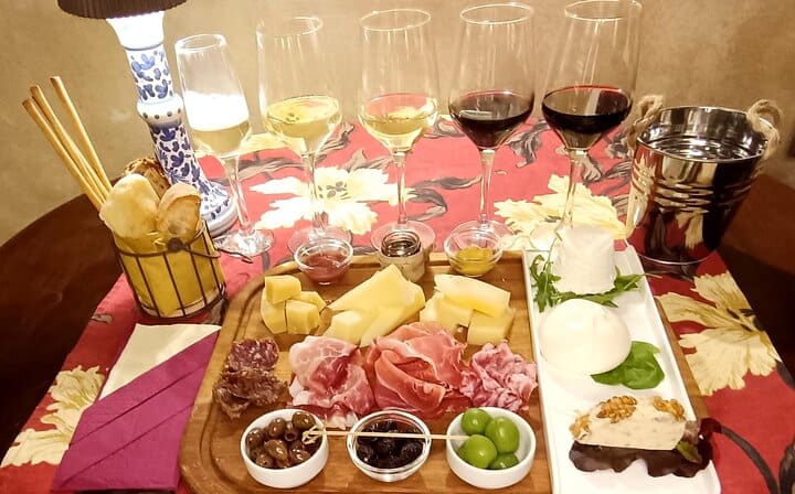 Rome Lunch Food Tasting with Wine Pairing Experience Trastevere