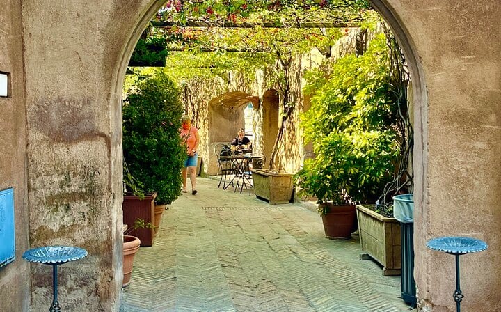 Exclusive | Castel Sant Angelo & Breakfast Hadrian's Tomb Private Tours