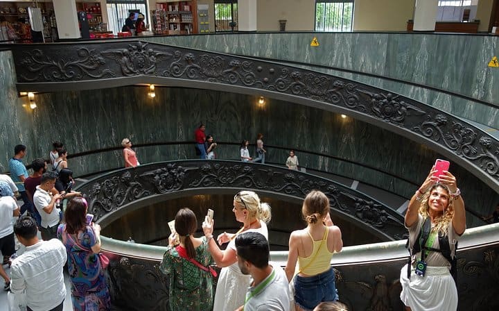 Rome Hop On-Hop Off Open Bus| Colosseum, Vatican Museum Guided Tour Skip the Line