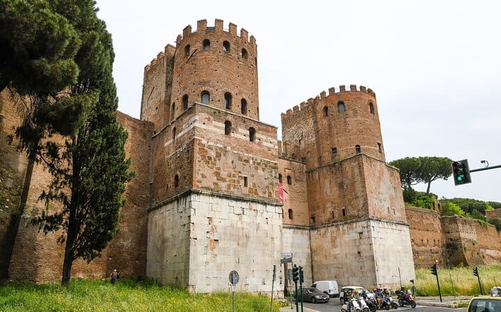 Porta San Sebastiano
