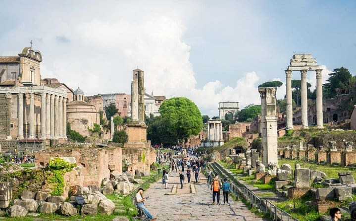 Best of Rome Exclusive Colosseum, Vatican Museum & Rome chauffeured Private Sightseeing Tour