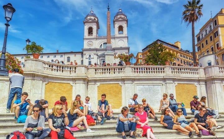 Rome Exclusive Underground Catacombs Guided Tour & Hop-on Hop Off Open Bus Tour