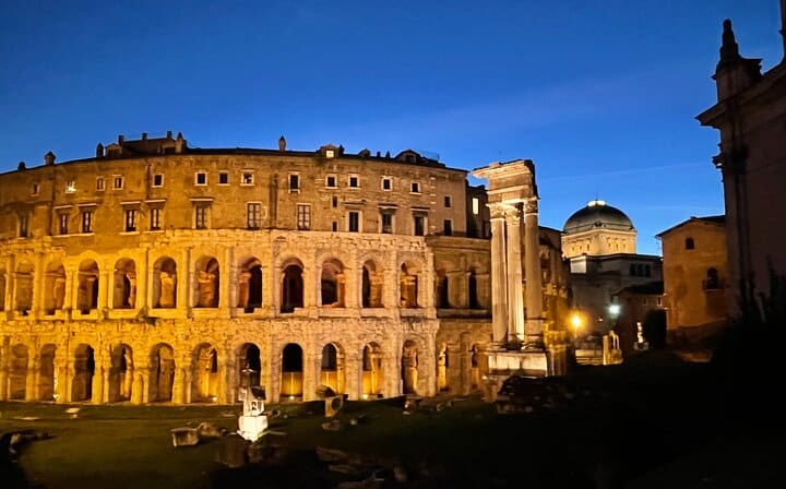 Best of Rome_By_Night Tours Ghetto by night by car