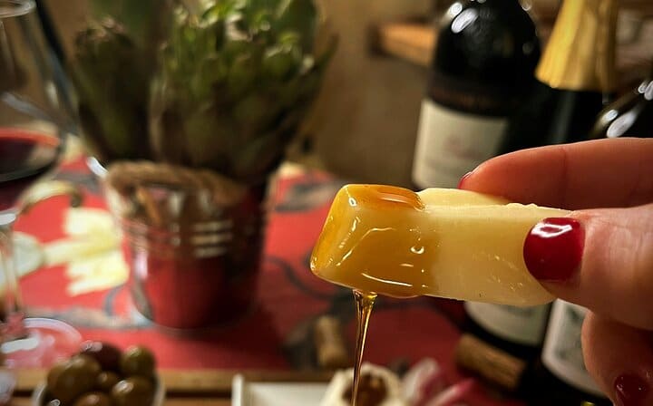 Rome Dinner Food Tasting with Wine Pairing Experience Trastevere