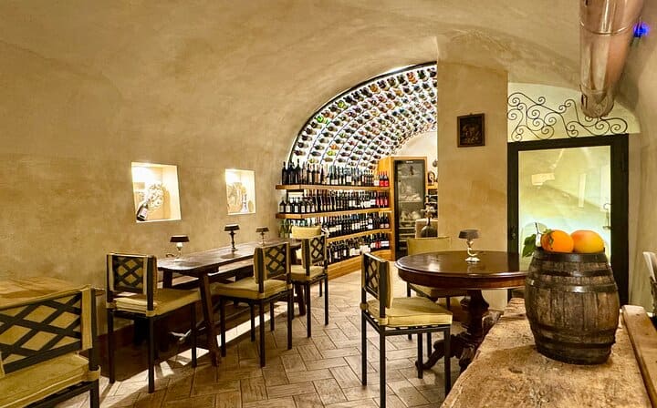 Rome Dinner Food Tasting with Wine Pairing Experience Trastevere