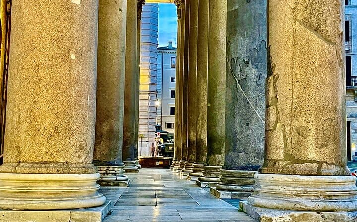 Pantheon at night. Best of Rome_By_Night Tour