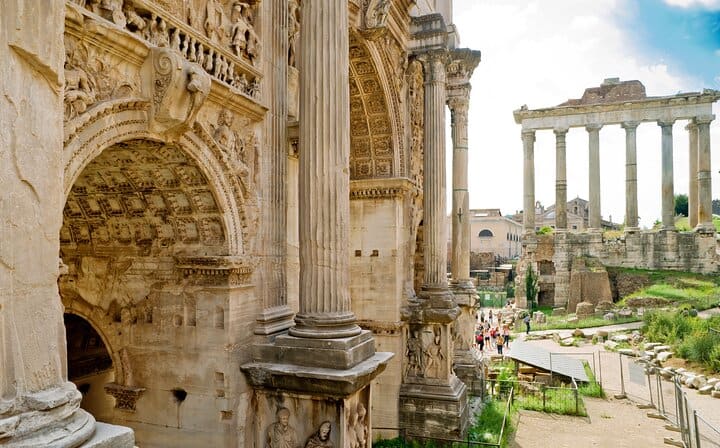 Colosseum, Roman Forum, Palatine Hill, and Panoramic Views Tour